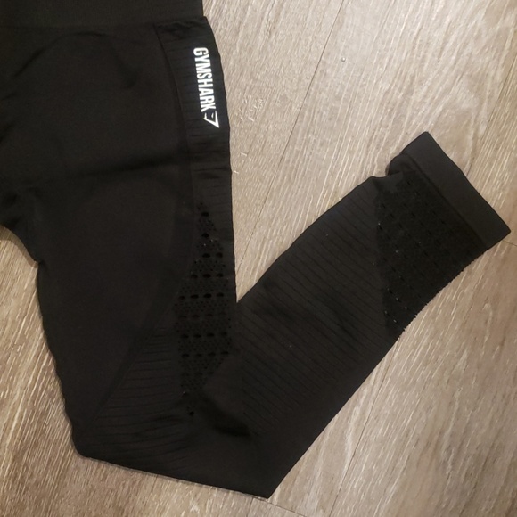 Gymshark Leggings - Picture 2 of 2